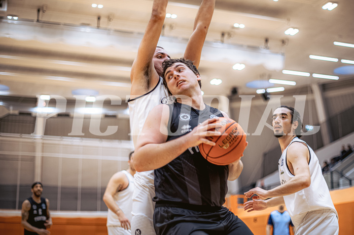 Basketball, Basketball Zweite Liga 2022/23, Grunddurchgang 16.Runde, Basket Flames, Wörthersee Piraten, Andreas Nuck (11)