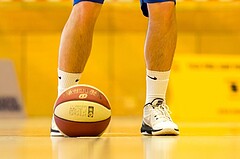 Basketball, 2.Bundesliga, Playoff VF Spiel 1, Mattersburg Rocks, Vienna D.C. Timberwolves, Ball