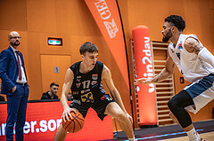 Basketball, Win2Day Superliga 2022/23, Grunddurchgang 3.Runde, Vienna D.C. Timberwolves, Raiffeisen Flyers Wels, Dejan Kovacevic (17)