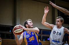 Basketball, Basketball Zweite Liga, Grunddurchgang 4.Runde, Mattersburg Rocks, BBU Salzburg, Luka Milovac (55)