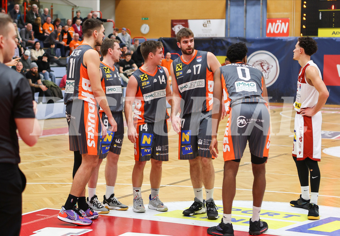 Basketball Superliaga 2022/23, Grunddurchgang 16.Runde Traiskirchen Lions vs. Klosterneuburg Dukes


