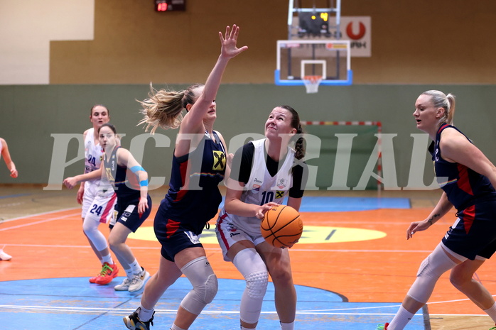 20.03.2024, Graz, Unionhalle A, Basketball Damen Superliga 2023/24, Semifinale, UBSC-DBBC Graz - SKN St. Pölten Frauen,  