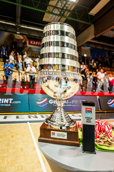 Basketball, win2day Basketball Superliga 2023/24, Finale Spiel 3, UBSC Graz, Oberwart Gunners, Celebrations