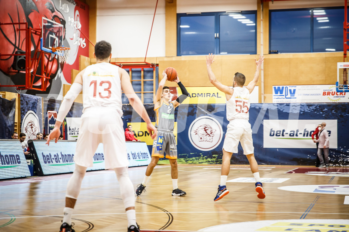 Basketball, bet-at-home Basketball Superliga 2021/22, Grunddurchgang18.Runde, Traiskirchen Lions, Klosterneuburg Dukes, Kostas Oikonomopoulos (25)