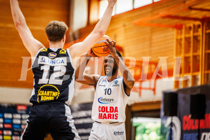 Basketball, win2day Basketball Superliga 2024/25, Playoffs Halbfinale 4. Spiel
, BBC Nord Dragonz, Gmunden Swans, Austen Awosika (10)
