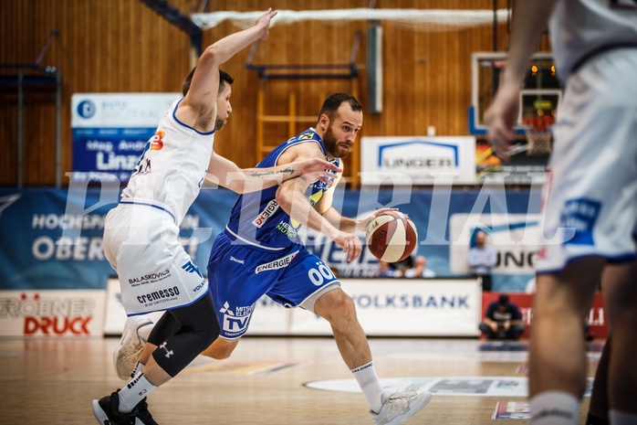 Basketball, ABL 2018/19, Playoff HF Spiel 2, , Gmunden Swans, Enis Murati (4) Basketball, ABL 2018/19, Playoff HF Spiel 2, , Gmunden Swans, Enis Murati (4)