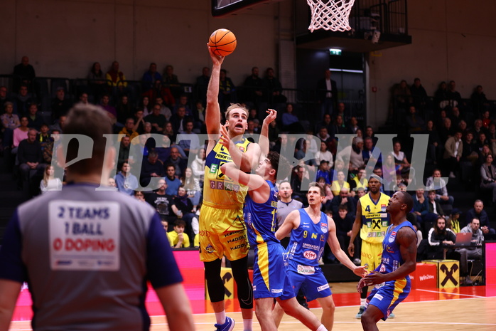 15.11.2024, Graz, Raiffeisen Sportpark Graz, Basketball Superliga 2024/25, Grunddurchgang, Runde 9, UBSC Raiffeisen Graz - SKN St. Pölten