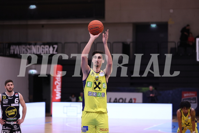 05.02.2023, Graz, Raiffeisen Sportpark Graz, Basketball Superliga 2022/23, Grunddurchgang, Runde 20, UBSC Raiffeisen Graz - OCS Swans Gmunden