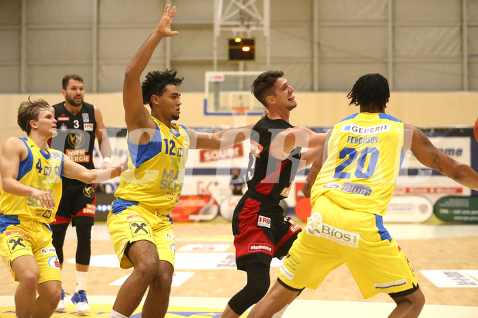 Basketball Superliga 20121/22, Grundducrhgang 2.Runde SKN St.Pölten vs. BC Vienna


