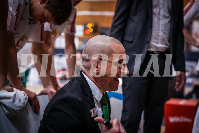 Basketball, bet-at-home Basketball Superliga 2021/22, Playoffs, Viertelfinale Spiel 3, Oberwart Gunners, Kapfenberg Bulls, Michael Schrittwieser (Head Coach)