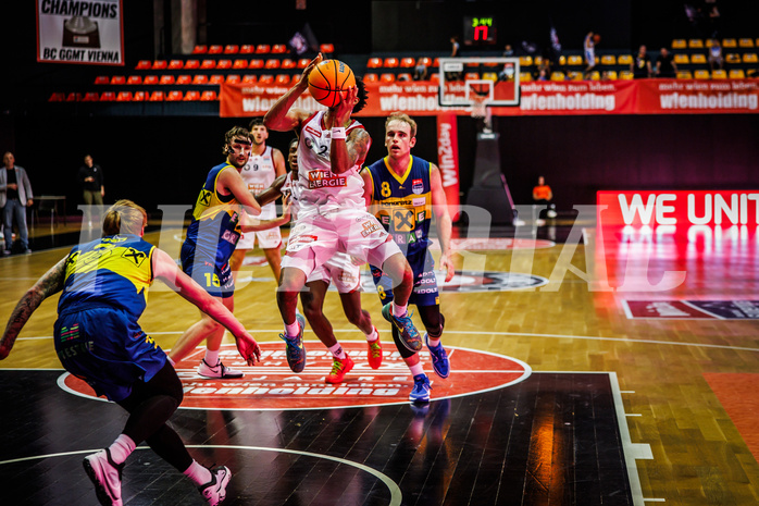 Basketball, Win2Day Superliga 2024/25, Grunddurchgang 2.Runde, BC Vienna, UBSC Graz, Zac Owens (2)