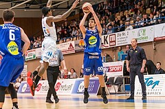 Basketball, ABL 2016/17, Grunddurchgang 33.Runde, Oberwart Gunners, Gmunden Swans, Toni Blazan (10)