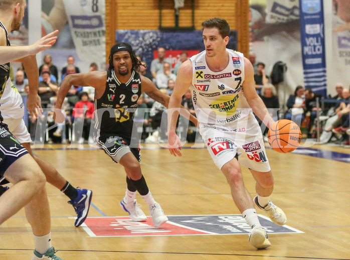 Basketball Superliga 2023/24, 3.Plazierungsrunde Gmunden Swans vs. Flyers Wels


