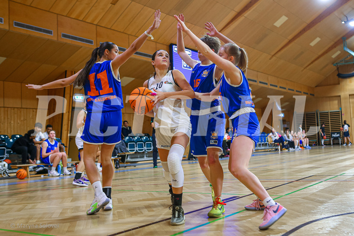 17.11.2024 Österreichischer Basketballverband 2024/25, SLWU19, Basket Flames UNION vs. BBU Salzburg