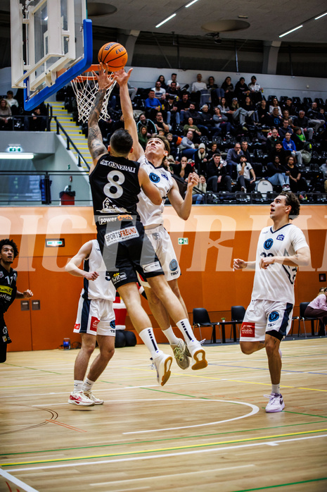 Basketball, Basketball Zweite Liga 2024/25, Grunddurchgang 11.Runde, Vienna Timberwolves, Mattersburg Rocks, Petar Zivkovic (8), Valentin Siegmund (0)