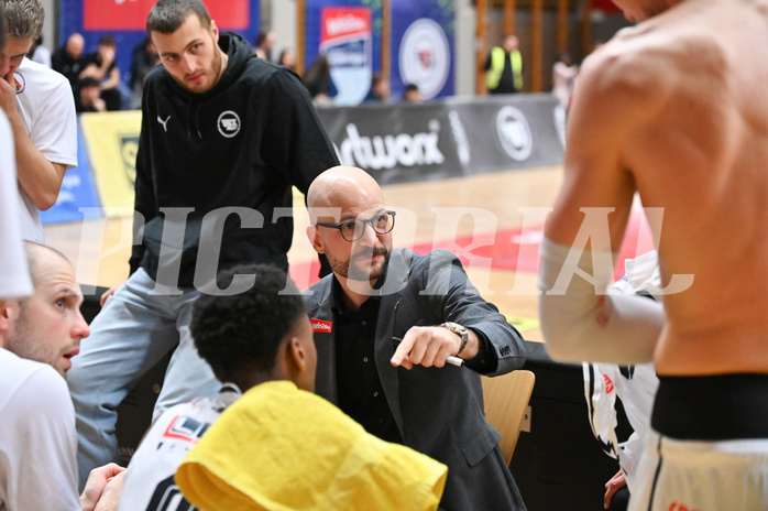 Basketball, Superliga 2024/25, Grunddurchgang 10.Runde, Flyers Wels vs. Traiskirchen Lions,