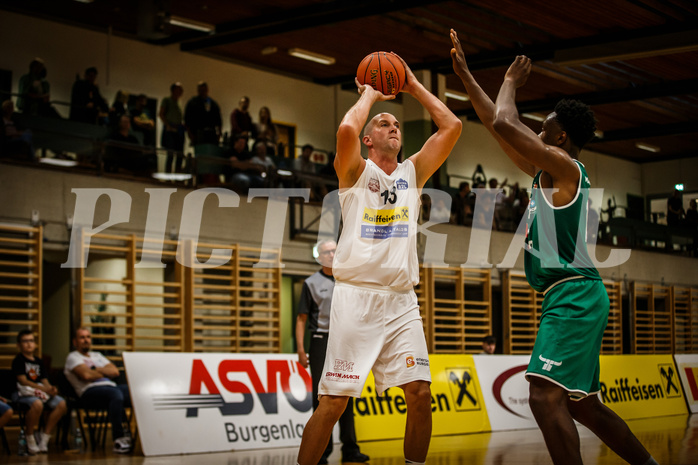 Basketball, Basketball Austria Cup 2021/22, Vorrunde, Mattersburg Rocks, Future Team Steiermark, Corey HALLETT (13)