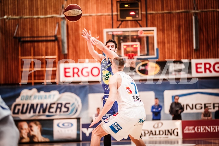 Basketball, ABL 2017/18, Grunddurchgang 31.Runde, Oberwart Gunners, Gmunden Swans, Daniel Friedrich (6)