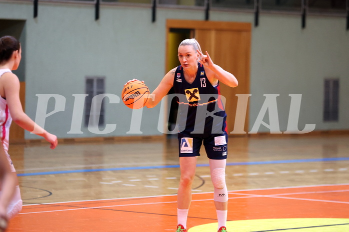 20.03.2024, Graz, Unionhalle A, Basketball Damen Superliga 2023/24, Semifinale, UBSC-DBBC Graz - SKN St. Pölten Frauen,  