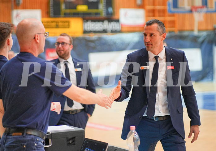 Basketball Superliga 2024/25, Playoffs, Viertelfinale Spiel 1 Oberwart Gunners vs. Kapfenberg Bulls
