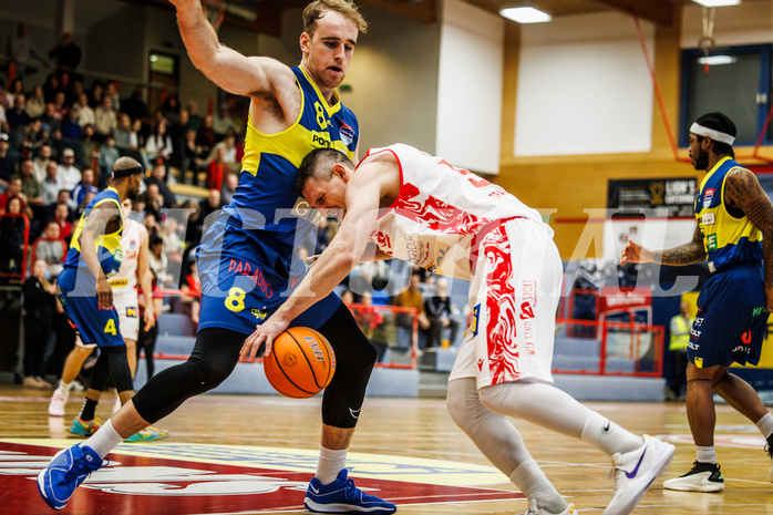 Basketball, win2day Basketball Superliga 2024/25, Grunddurchgang 18.Runde, Traiskirchen Lions, UBSC Graz, Denis Krestinin (55)