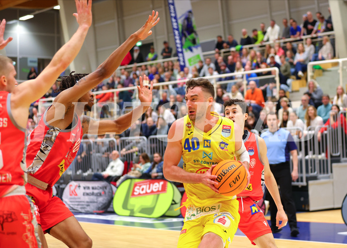 Basketball Superliga 2023/24, Playoff, Viertelfinale Spiel 2 SKN St. Pölten vs. Traiskirchen Lions