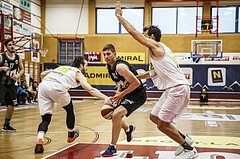 Basketball, Basketball Zweite Liga, Grunddurchgang 5.Runde, Basket Flames, Wörthersee Piraten, Tevz Ruzic (10)