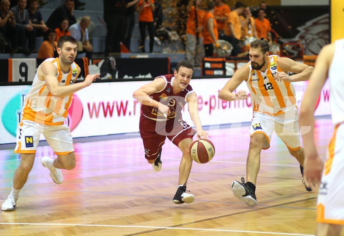 Basketball ABL 2016/17, Grunddurchgang 6.Runde Traiskirchen Lions vs. BK Dukes Klosterneuburg


