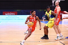 31.10.2024, Graz, Raiffeisen Sportpark Graz, Basketball Superliga 2024/25, Grunddurchgang, Runde 6, UBSC Raiffeisen Graz - Raiffeisen Flyers Wels