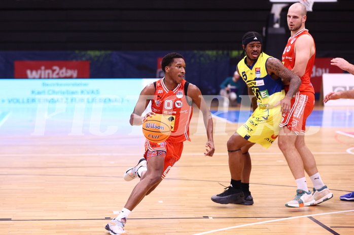 31.10.2024, Graz, Raiffeisen Sportpark Graz, Basketball Superliga 2024/25, Grunddurchgang, Runde 6, UBSC Raiffeisen Graz - Raiffeisen Flyers Wels