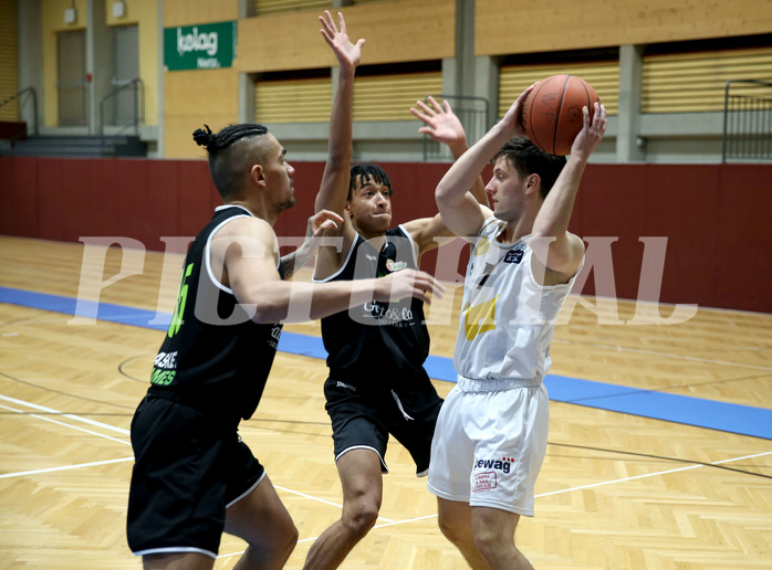 Basketball Basketball