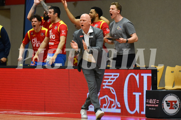 Win2Day Basketball Superliga 2022/23, Playoff,
Viertelfinale Spiel 3, Flyers Wels vs SKN St. Pölten Win2Day Basketball Superliga 2022/23, Playoff,
Viertelfinale Spiel 3, Flyers Wels vs SKN St. Pölten