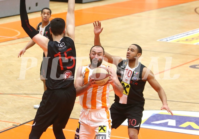 Basketball ABL 2017/18 CUP VF BK Klosterneuburg Dukes vs. Flyers Wels


