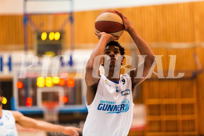 Basketball, ABL 2017/18, Grunddurchgang 13.Runde, Oberwart Gunners, Gmunden Swans, Gregg Denzel (9)