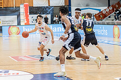 Basketball, Basketball Superliga 2022/23, 1. Platzierungsrunde, Oberwart Gunners, Gmunden Swans, Derek Hanes (14), Rob Howard (5), Lukas Schartm