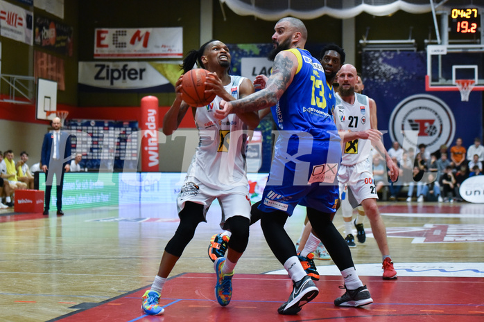 Win2Day Basketball Superliga 2022/23, Playoff,
Viertelfinale Spiel 1, Flyers Wels vs SKN St. Pölten