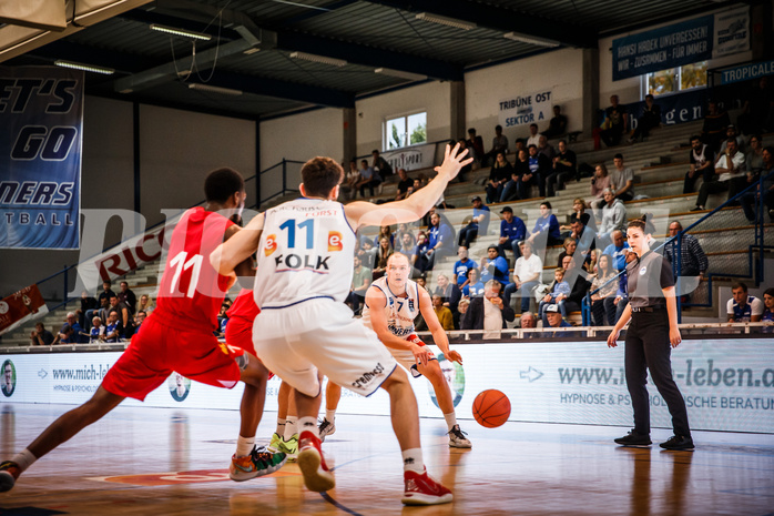 Basketball, Basketball Austria Cup 2021/22, Achtelfinale, Oberwart Gunners, Traiskirchen Lions, 