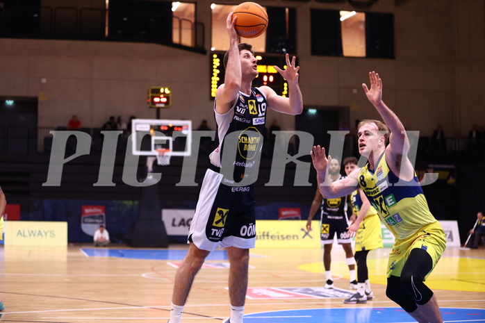 18.04.2025, Graz, Raiffeisen Sportpark Graz, Basketball Superliga 2024/25, Playoffs, Viertelfinale, Spiel 2, UBSC Graz - Gmunden Swans