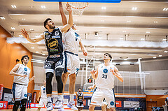 Basketball, Basketball Austria Cup 2022/23, Viertelfinale, Vienna Timberwolves, Gmunden Swans, Daniel Friedrich (6), Elias Wlasak (8)