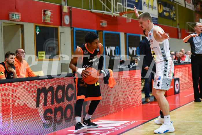 Win2Day Basketball Superliga 2022/23, Grunddurchgang. 6.Runde Flyers Wels vs. Fürstenfeld Panthers