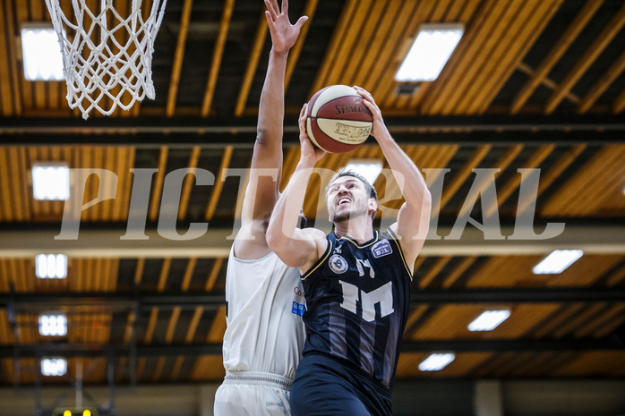 Basketball, Basketball Zweite Liga, Grunddurchgang 22.Runde, Mattersburg Rocks, Wörthersee Piraten, Maximilian Kunovjanek (14)