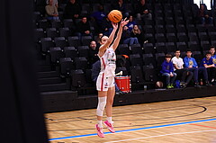 04.02.2024, Graz, Raiffeisen Sportpark, Basketball Damen Superliga 2023/24, Grunddurchgang 11.Runde, UBSC-DBBC Graz - SKN St. Pölten Frauen ,  