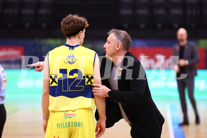 31.10.2024, Graz, Raiffeisen Sportpark Graz, Basketball Superliga 2024/25, Grunddurchgang, Runde 6, UBSC Raiffeisen Graz - Raiffeisen Flyers Wels