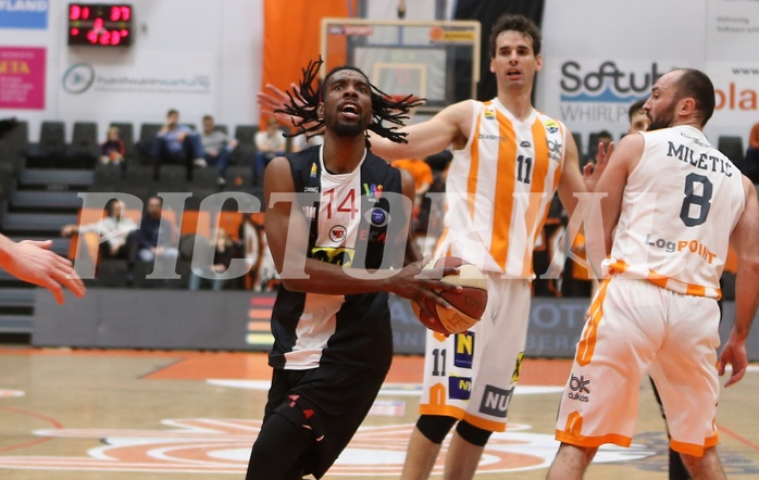 Basketball ABL 2017/18 CUP VF BK Klosterneuburg Dukes vs. Flyers Wels


