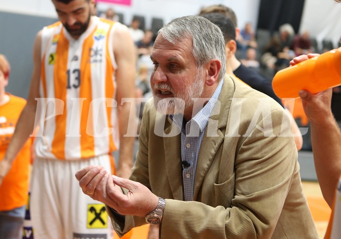 Basketball ABL 2017/18, Playoff VF Spiel 1 BK Dukes vs. Flyers Wels


