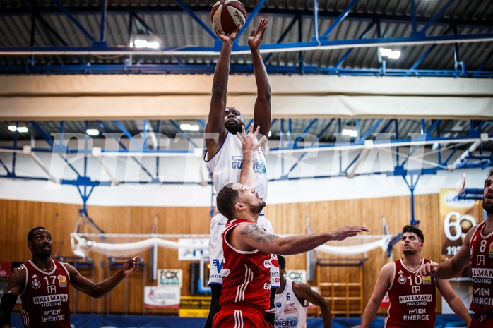 Basketball, ABL 2018/19, Playoff VF Spiel 2, Oberwart Gunners, BC Vienna, Christopher Tawiah (14)