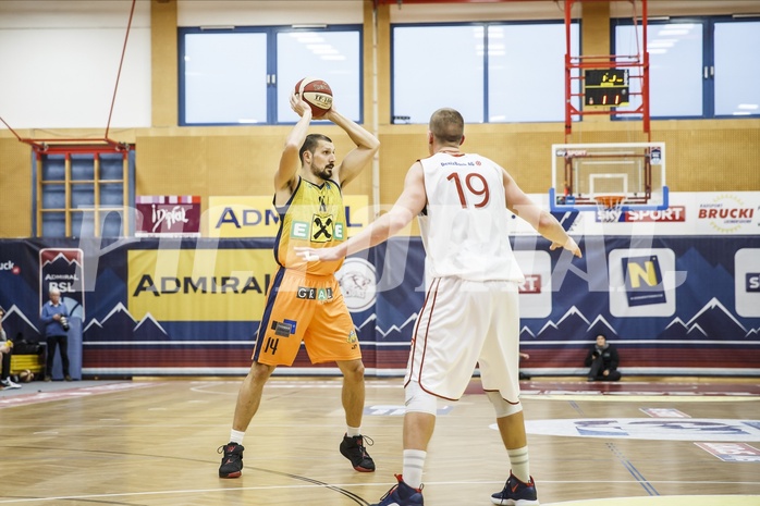 Basketball, Admiral Basketball Superliga 2019/20, Grunddurchgang 3.Runde, Traiskirchen Lions, UBSC Graz, Matija Poscic Basketball, Admiral Basketball Superliga 2019/20, Grunddurchgang 3.Runde, Traiskirchen Lions, UBSC Graz, Matija Poscic