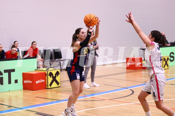 04.02.2024, Graz, Raiffeisen Sportpark, Basketball Damen Superliga 2023/24, Grunddurchgang 11.Runde, UBSC-DBBC Graz - SKN St. Pölten Frauen ,  