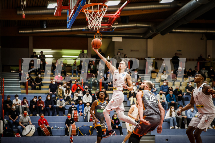 Basketball, bet-at-home Basketball Superliga 2021/22, Grunddurchgang18.Runde, Traiskirchen Lions, Klosterneuburg Dukes, Lukas Hahn (9)