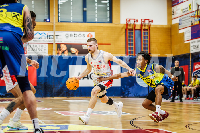 Basketball, Basketball Austria Cup 2023/24, Semifinale, Traiskirchen Lions, UBSC Graz, Edgars Lasenbergs (25) Basketball, Basketball Austria Cup 2023/24, Semifinale, Traiskirchen Lions, UBSC Graz, Edgars Lasenbergs (25)